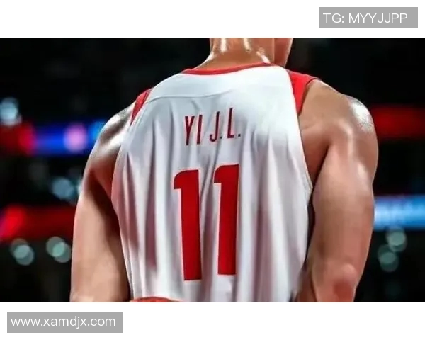 姚明震撼全场的扣篮瞬间展现篮球之美与力量的完美结合