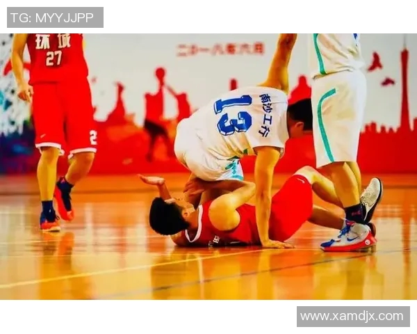 武汉篮球队心理素质提升之路:从挑战到蜕变的热议与思考 武汉篮球队心理素质提升之路:从挑战到蜕变的热议与思考